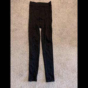 Blanqi postpartum recovery leggings in black